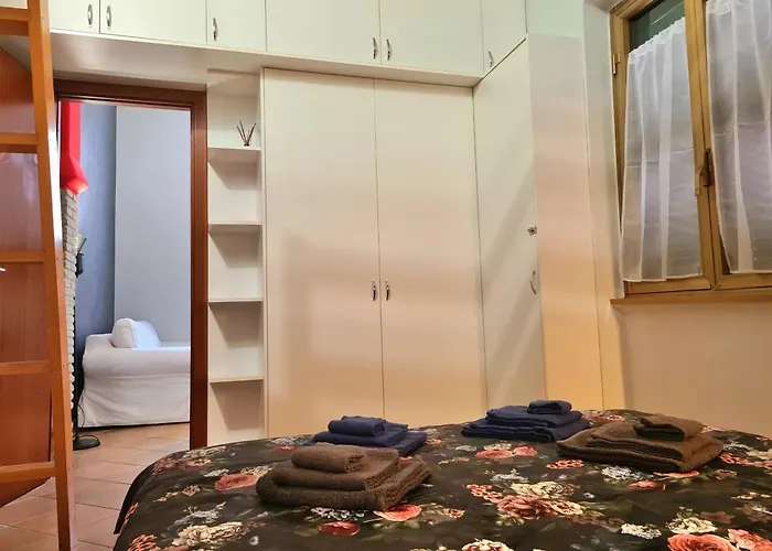 Roma Guest Houses